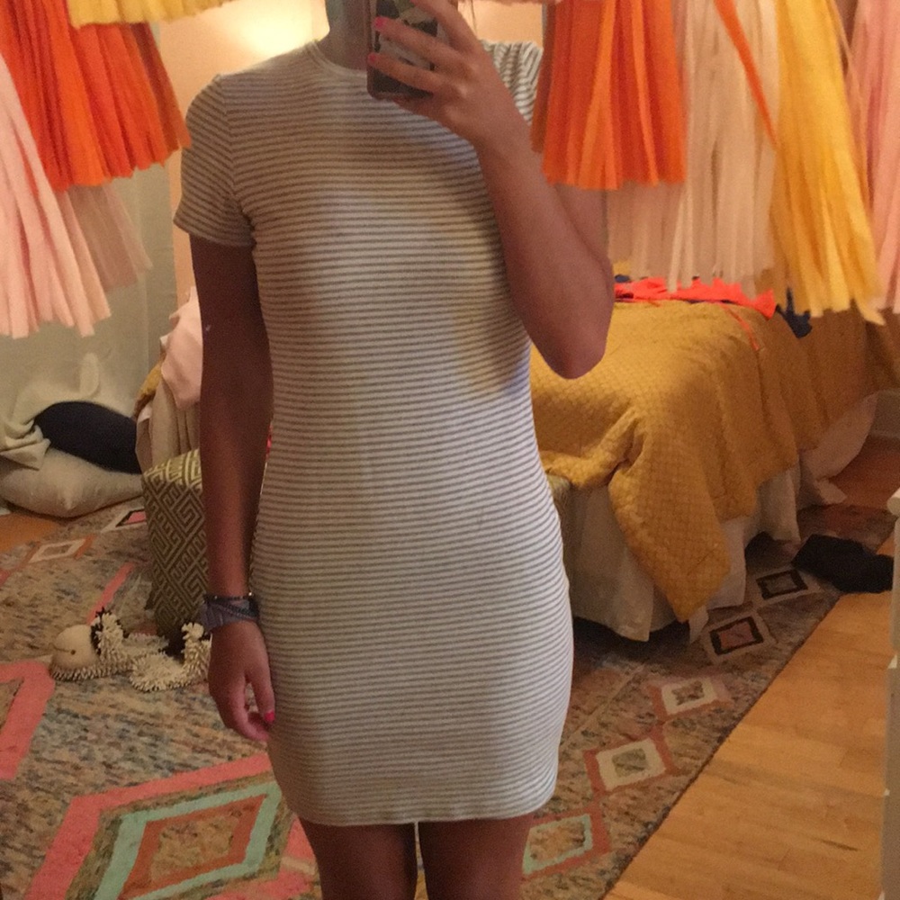grey and cream stripped dress